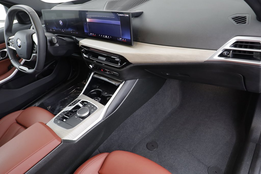 Certified 2025 BMW 330i xDrive Sedan image 21