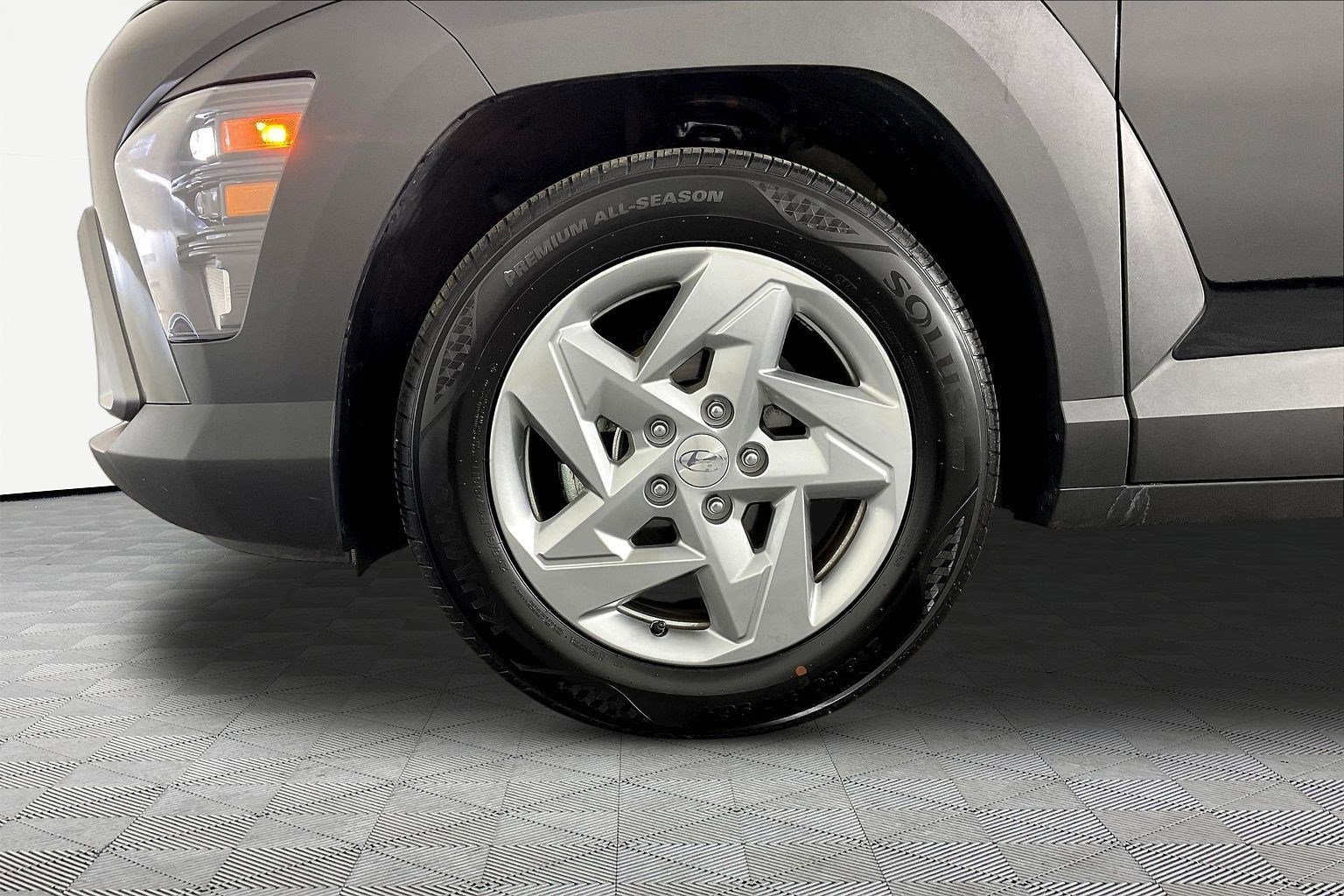 Certified 2026 Hyundai Kona SE FWD image 31