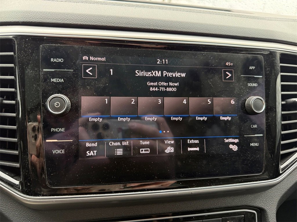 Used 2018 Volkswagen Atlas SEL image 18