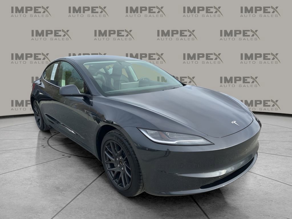 Used 2025 Tesla Model 3 Long Range image 7