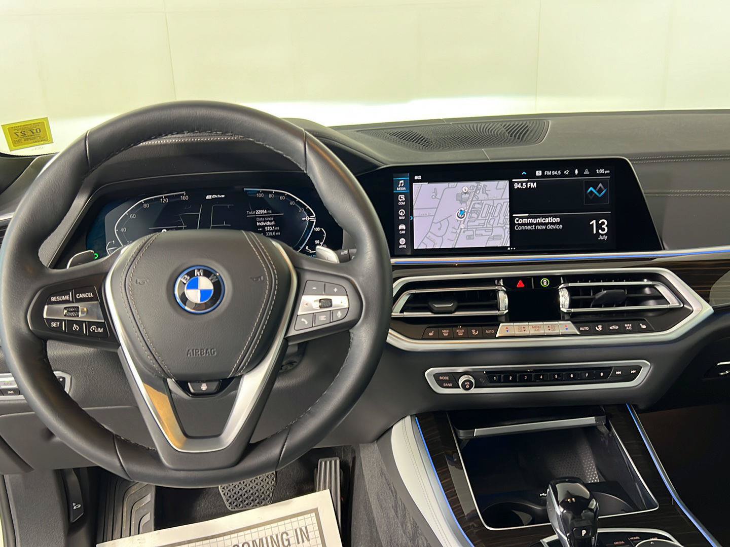 Used 2023 BMW X5 xDrive45e AWD/4WD image 18
