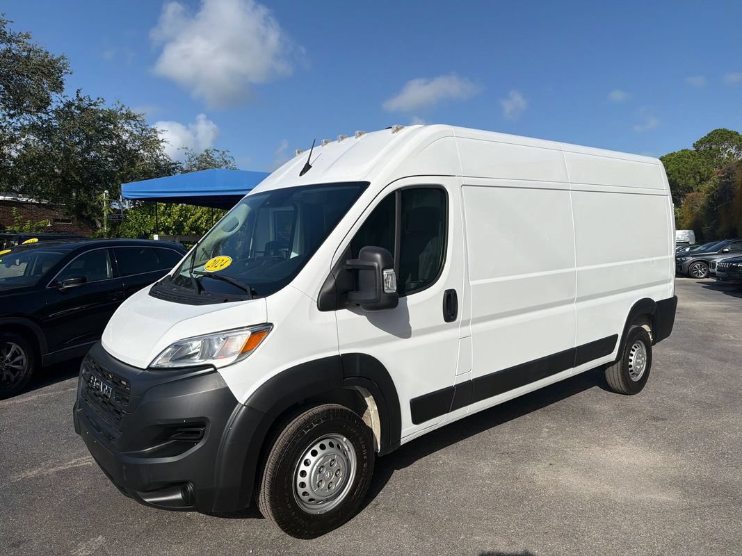 Used 2024 RAM ProMaster 2500