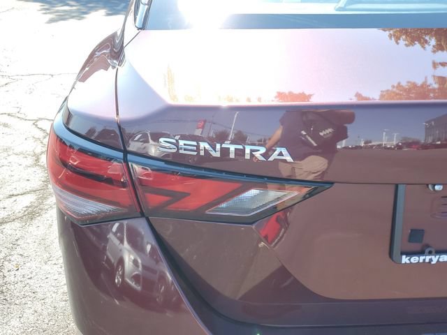 Used 2022 Nissan Sentra SV w/ All-Weather Package FWD image 7