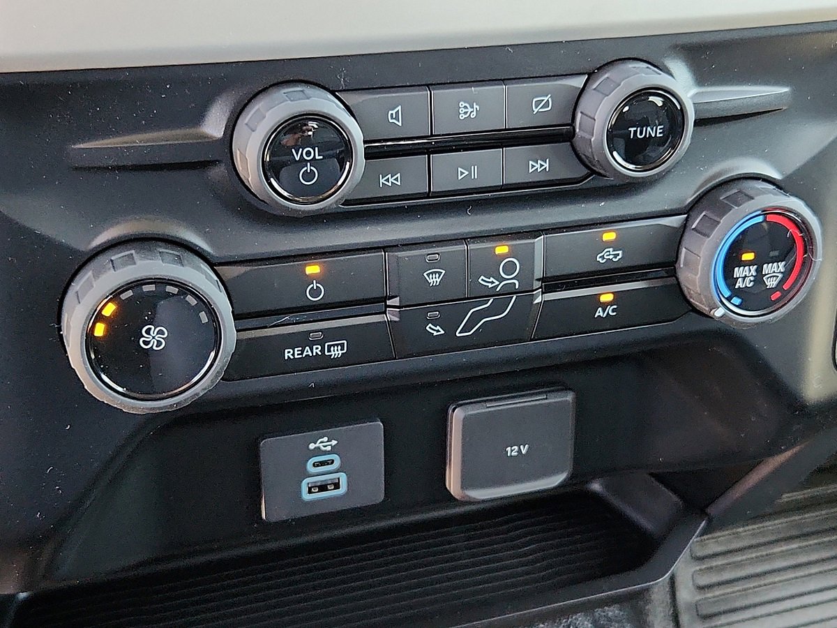 New 2024 Ford F350 XL w/ XL Chrome Package image 11