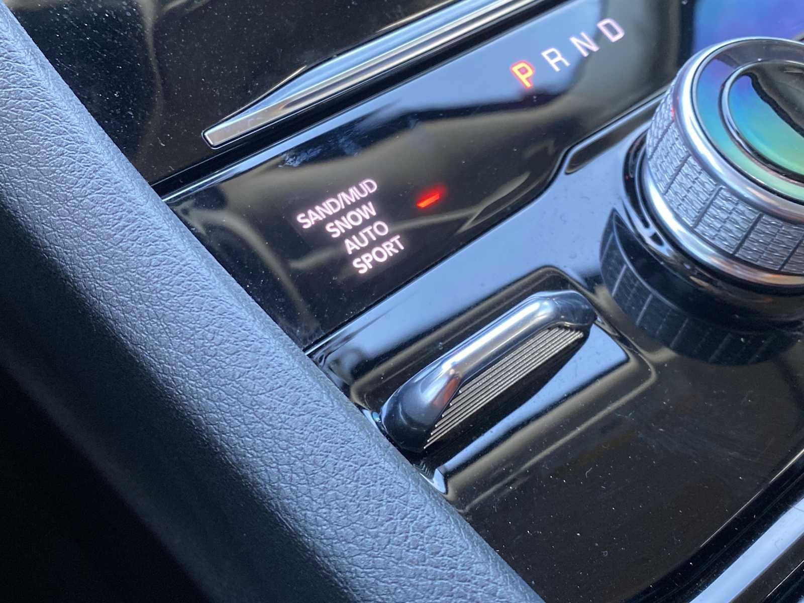 Certified 2023 Jeep Grand Cherokee Limited w/ Black Appearance Package image 34