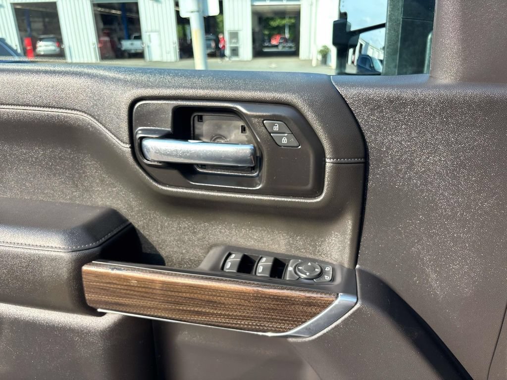 Used 2021 Chevrolet Silverado 1500 LT Trail Boss w/ Bed Protection Package AWD/4WD image 19