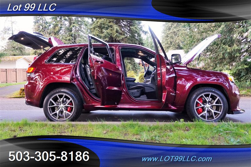 Used 2017 Jeep Grand Cherokee SRT AWD/4WD image 30