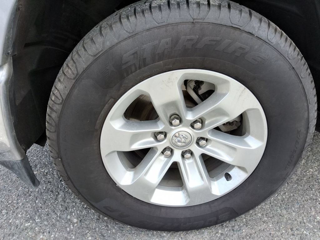 Certified 2024 RAM 1500 Laramie AWD/4WD image 10