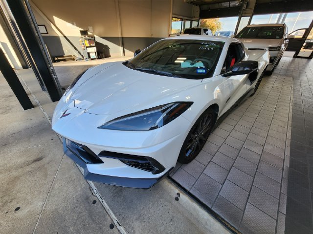 Used 2023 Chevrolet Corvette Stingray Premium Conv w/ Z51 Performance Package RWD image 3