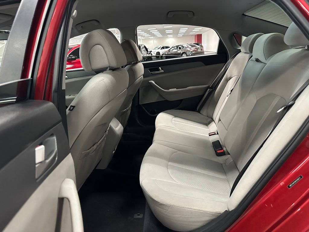Used 2017 Hyundai Sonata SE image 25