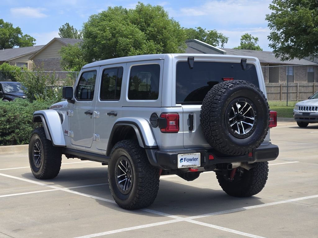 Used 2024 Jeep Wrangler Unlimited Rubicon AWD/4WD image 5