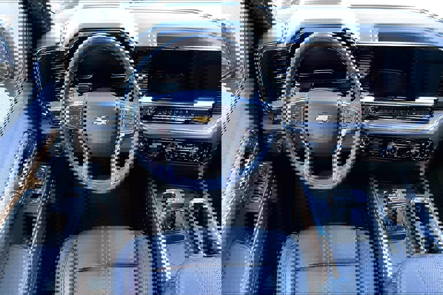 Used 2024 Chevrolet Silverado 1500 High Country w/ High Country Premium Package image 6