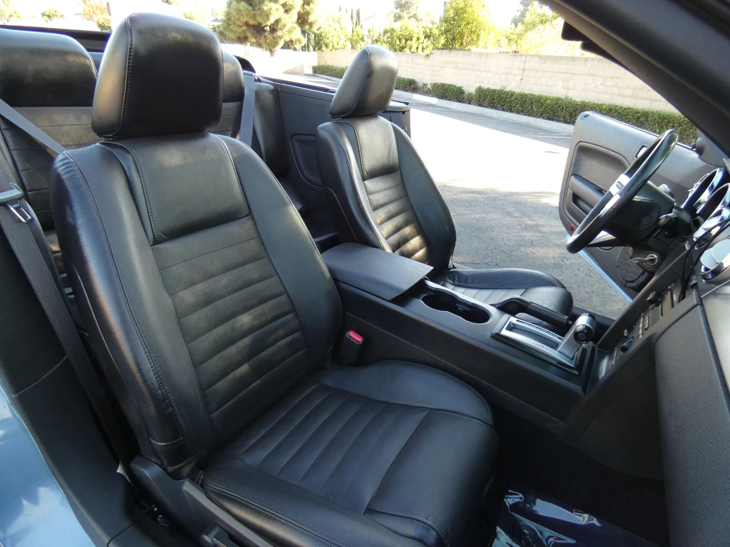 Used 2007 Ford Mustang GT Premium image 27