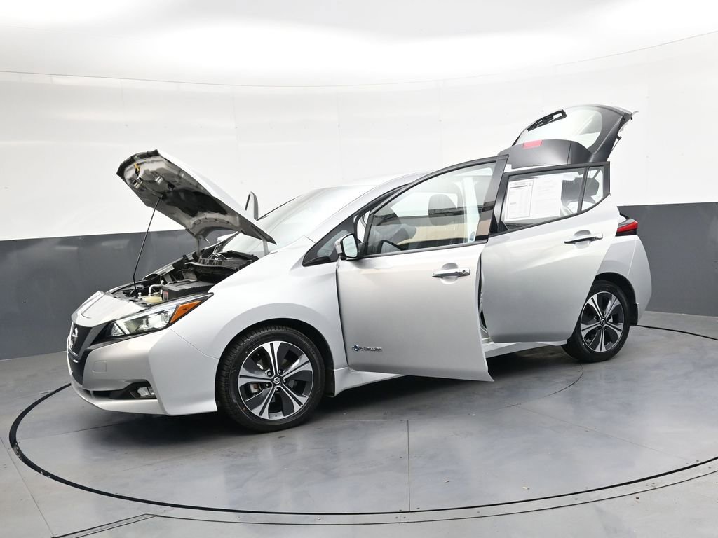 Used 2018 Nissan Leaf SL w/ SL Technology Package FWD image 29