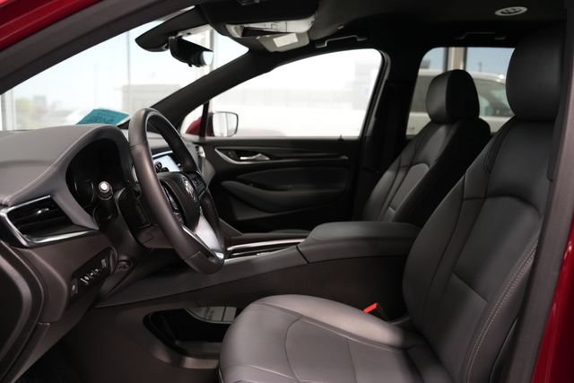 Used 2024 Buick Enclave Premium AWD/4WD image 16