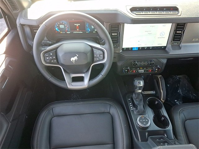 New 2025 Ford Bronco Badlands image 7