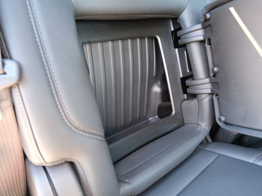 Used 2025 Chevrolet Silverado 1500 LT Trail Boss w/ Convenience Package II image 33