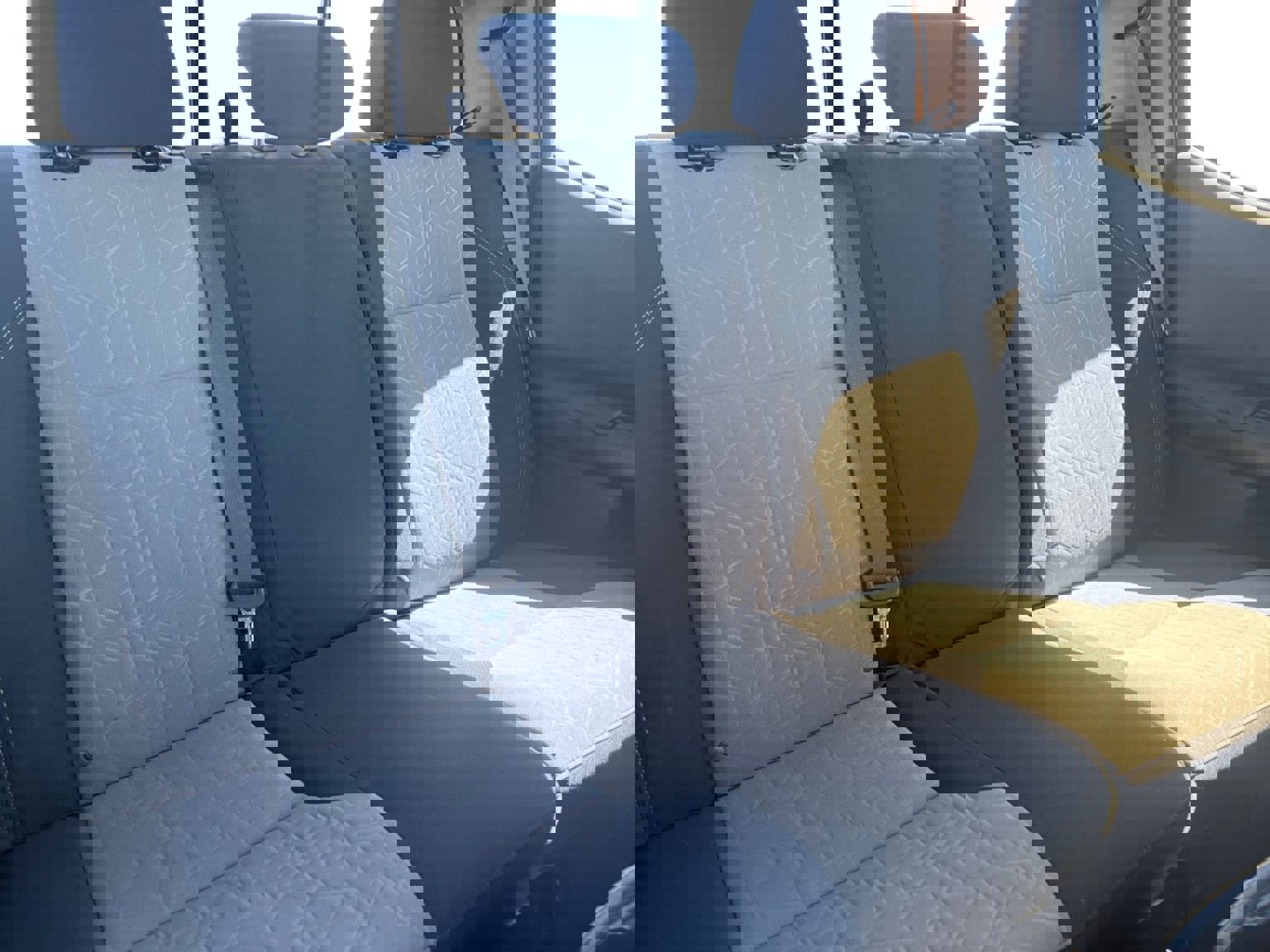 Used 2021 Toyota Tacoma TRD Off-Road w/ Technology Package AWD/4WD image 12