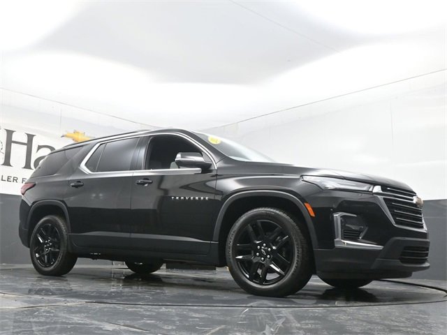 Used 2023 Chevrolet Traverse LT w/ LPO, Floor Liner Package image 2