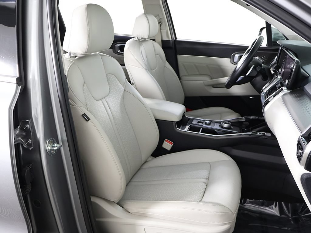 Used 2023 Kia Sorento SX Prestige AWD/4WD image 37