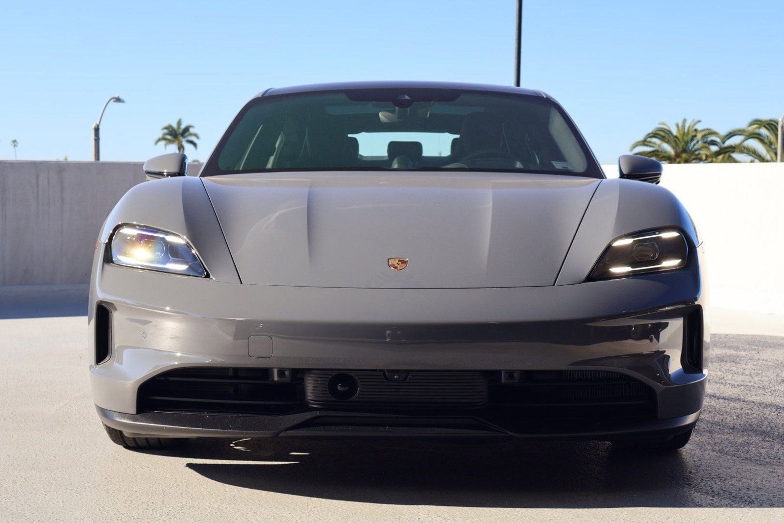 New 2026 Porsche Taycan image 6