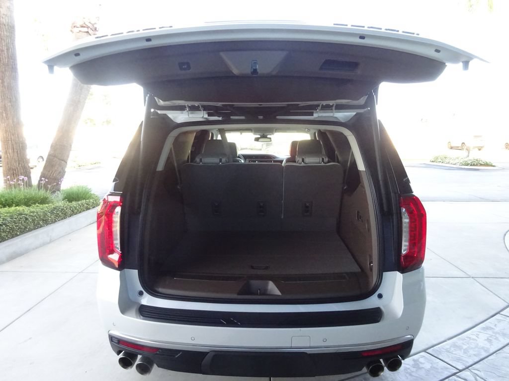 Certified 2022 GMC Yukon XL Denali w/ Max Trailering Package AWD/4WD image 33
