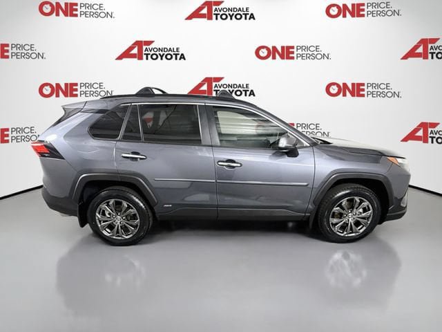 Certified 2022 Toyota RAV4 Limited w/ Limited Grade Weather Package AWD/4WD image 9