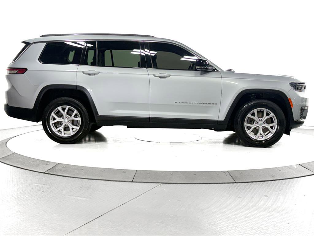 Used 2021 Jeep Grand Cherokee L Limited image 12