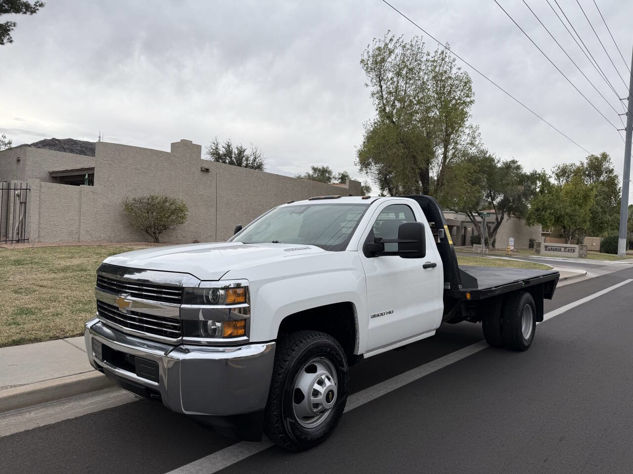 Used 2015 Chevrolet Silverado 3500 W/T image 4