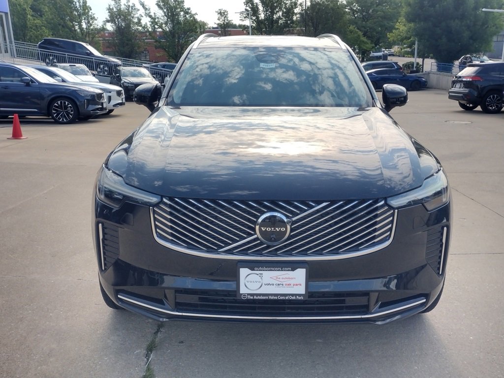 New 2025 Volvo XC90 B6 Plus image 4