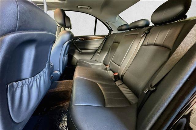 Used 2006 Mercedes-Benz C 350 Sedan image 21