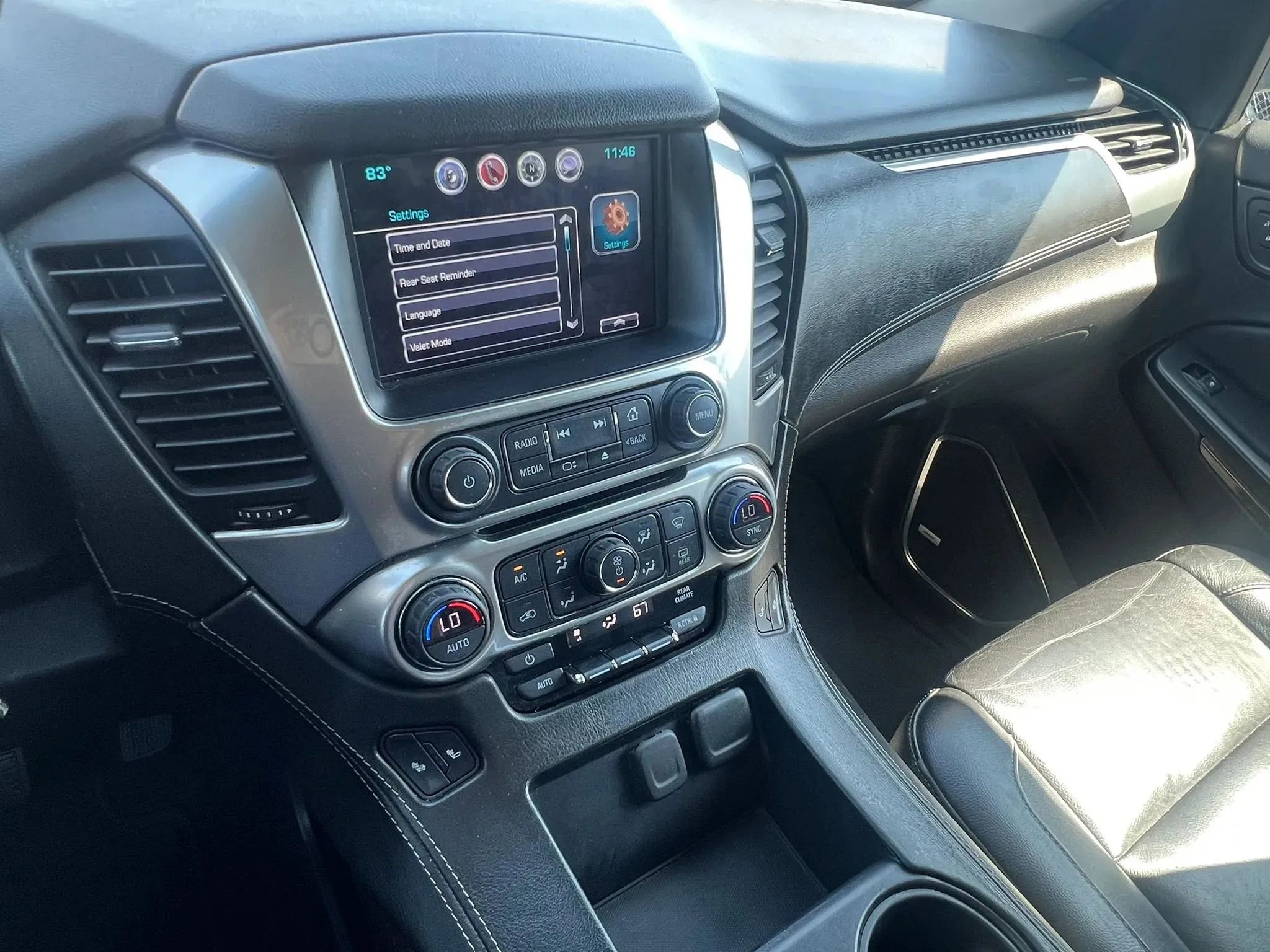 Used 2019 Chevrolet Suburban LT AWD/4WD image 23