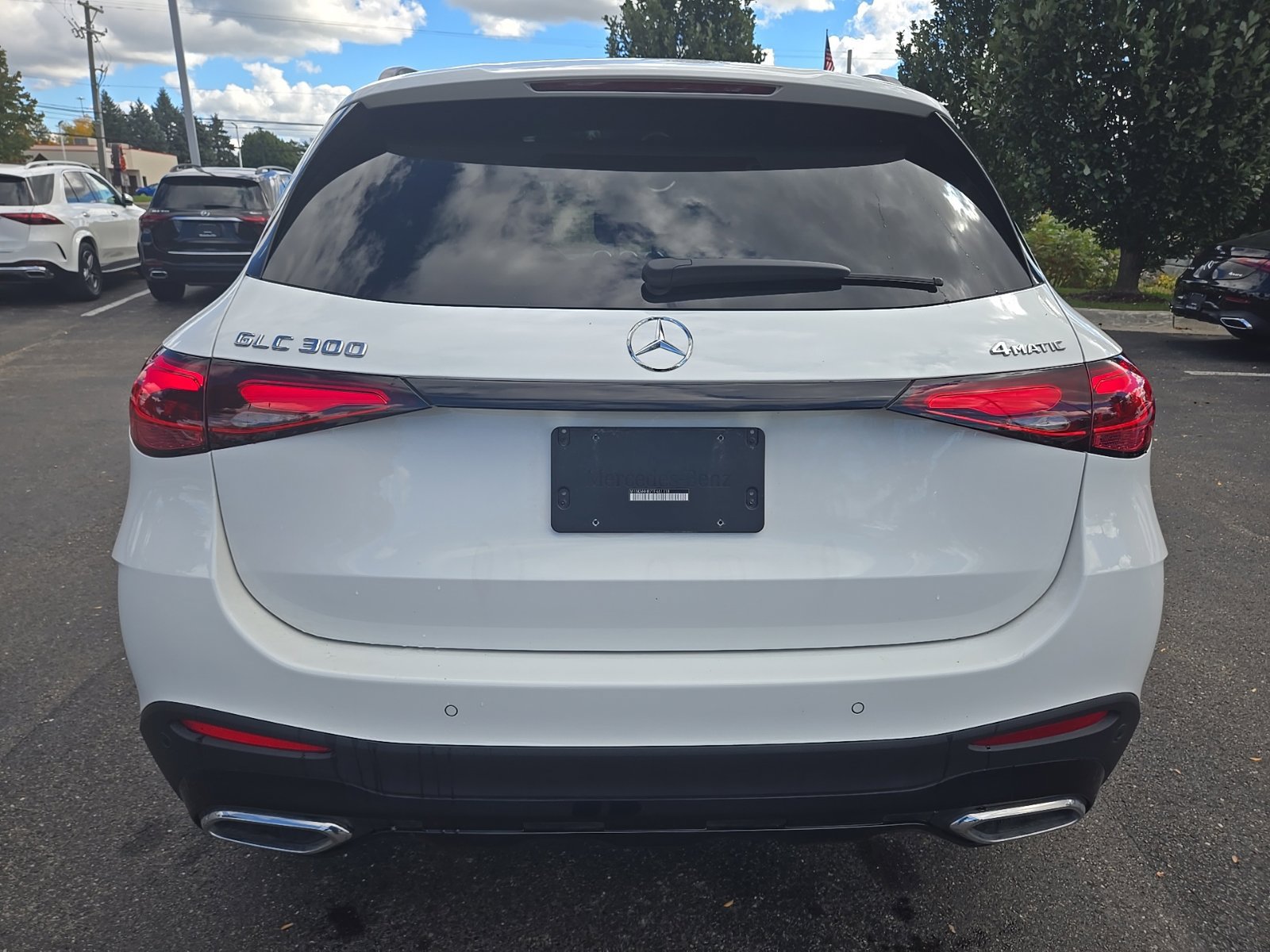Certified 2026 Mercedes-Benz GLC 300 4MATIC image 4