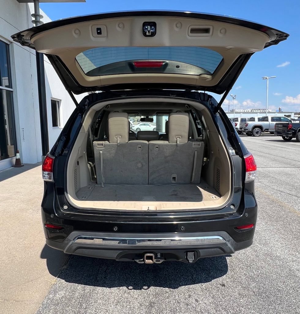 Used 2013 Nissan Pathfinder Platinum w/ Platinum Premium Pkg AWD/4WD image 29