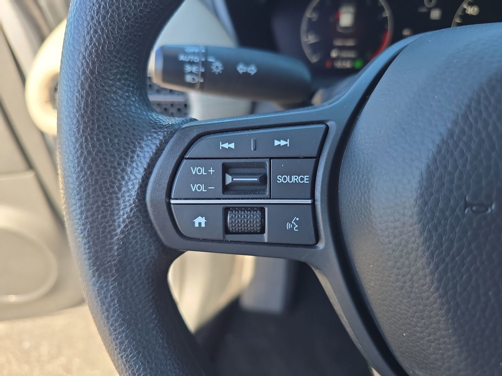 Certified 2025 Honda HR-V LX image 20