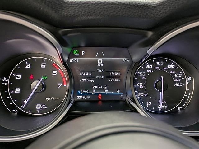 Used 2023 Alfa Romeo Stelvio Veloce AWD/4WD image 18