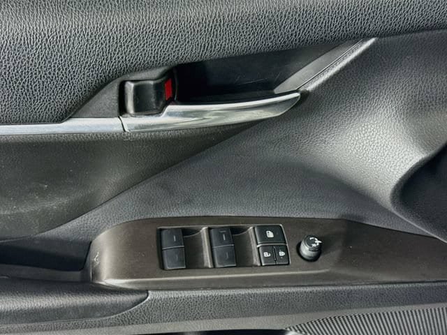 Certified 2022 Toyota Camry LE w/ Carpet Mat Package (TMS) FWD image 19