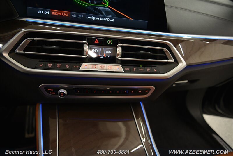Used 2022 BMW X5 xDrive40i w/ M Sport Package AWD/4WD image 34