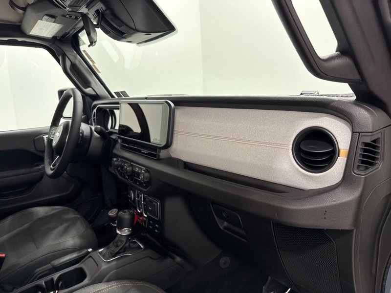 Certified 2026 Jeep Wrangler Willys image 15