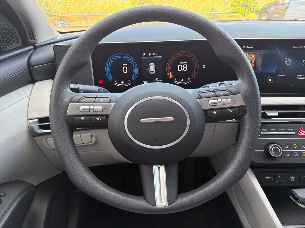 New 2026 Hyundai Tucson SE FWD image 24