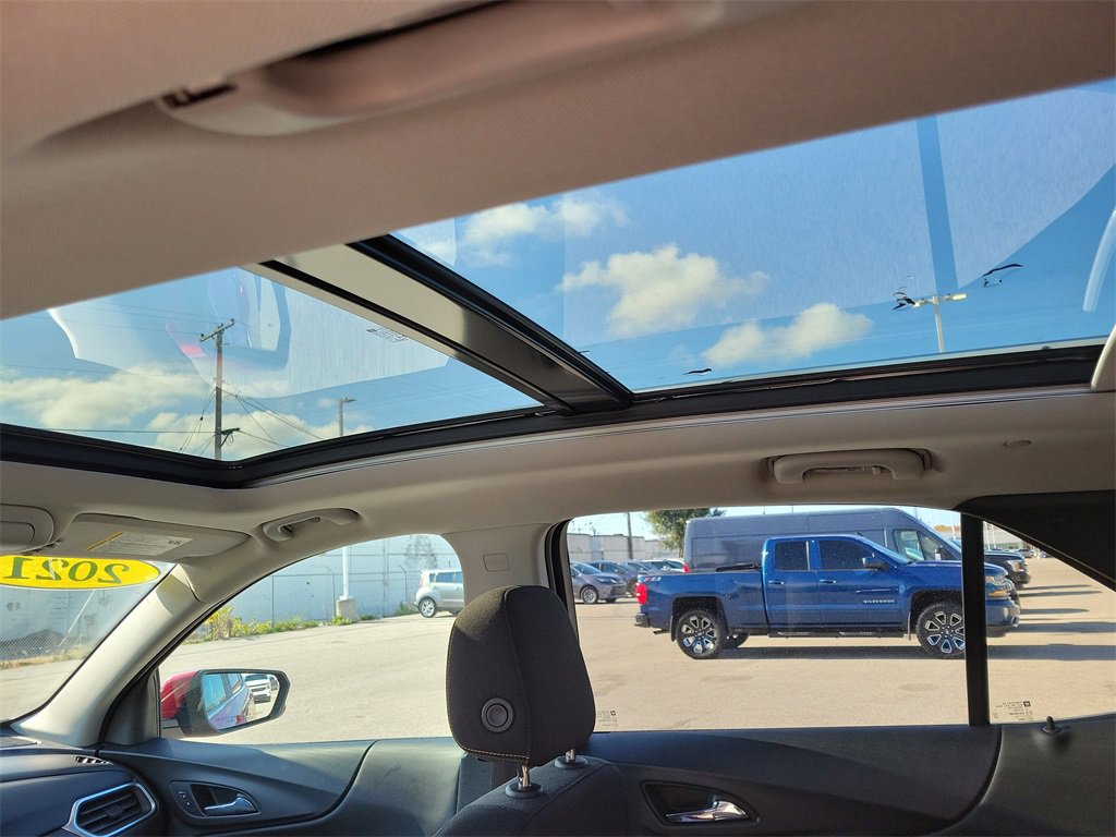 Used 2021 Chevrolet Equinox LT image 16