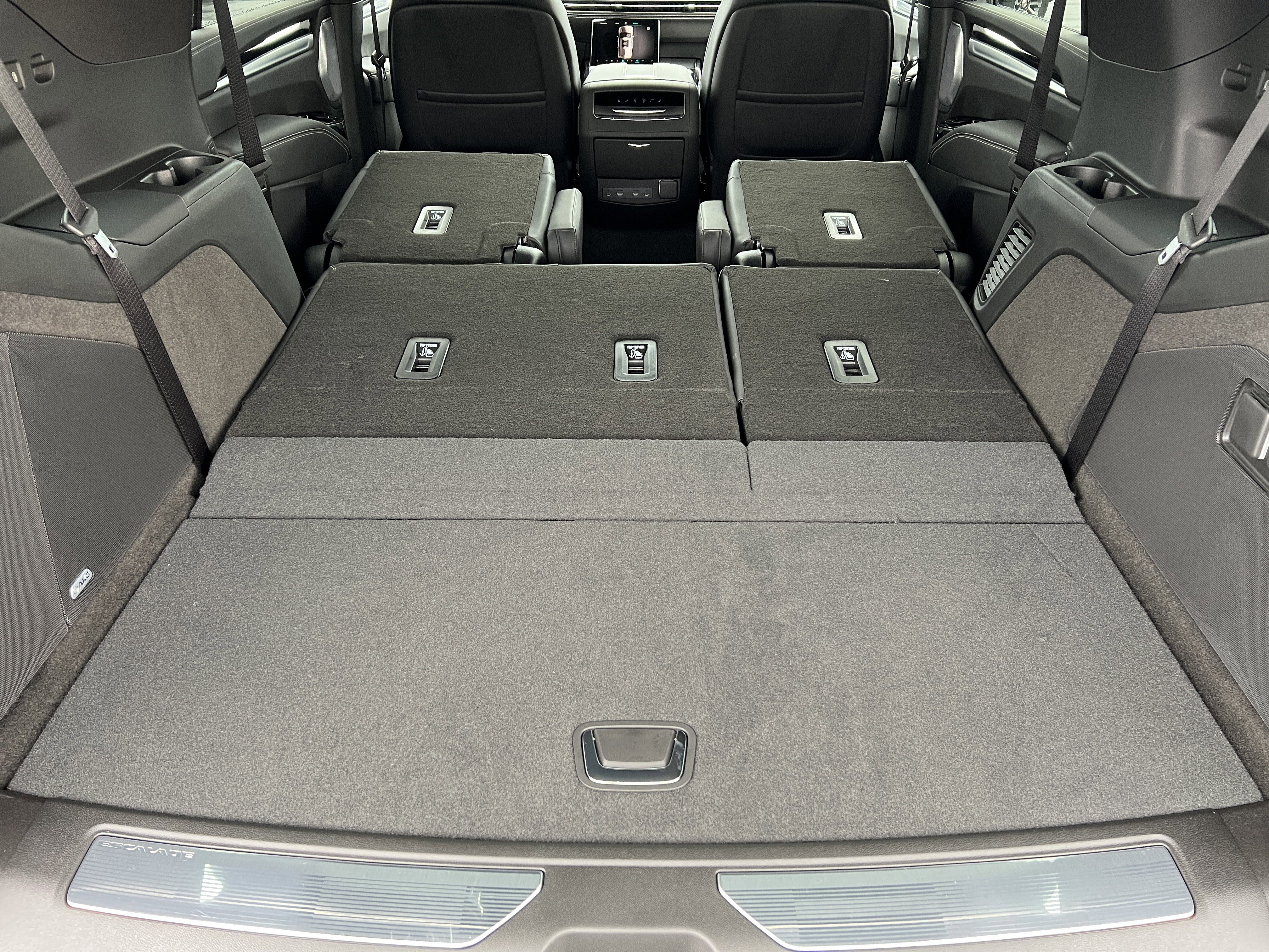 New 2026 Cadillac Escalade Sport w/ Touring Package image 21