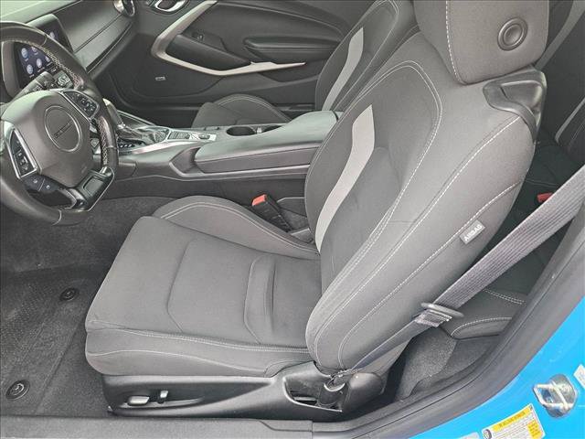 Used 2023 Chevrolet Camaro LT w/ Technology Package RWD image 14