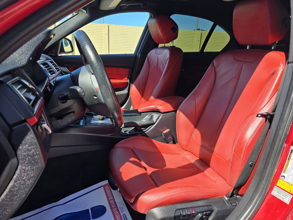Used 2012 BMW 335i Sedan RWD image 6
