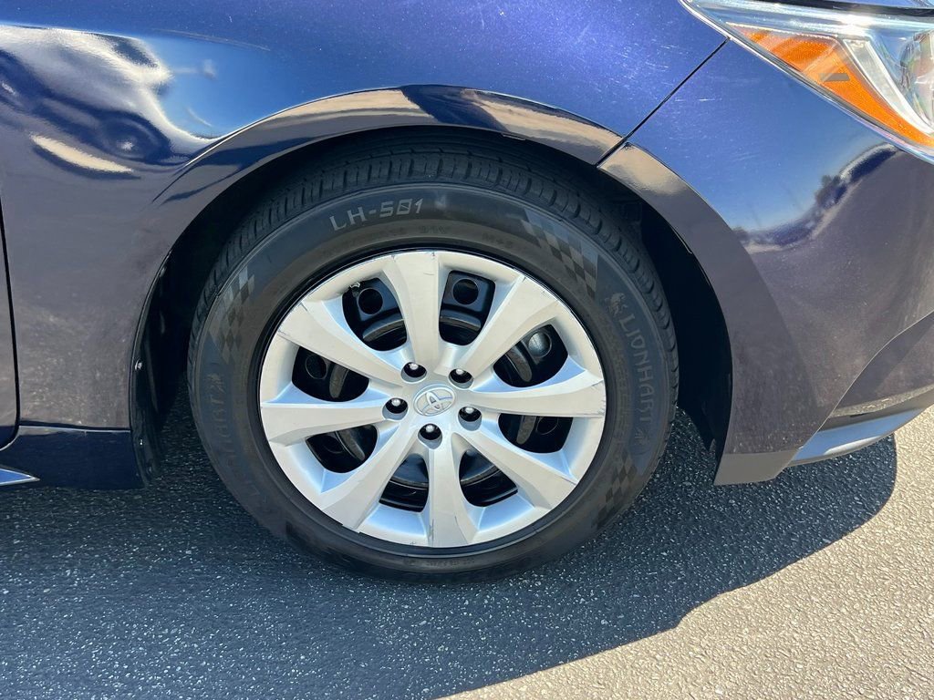 Used 2023 Toyota Corolla LE image 10