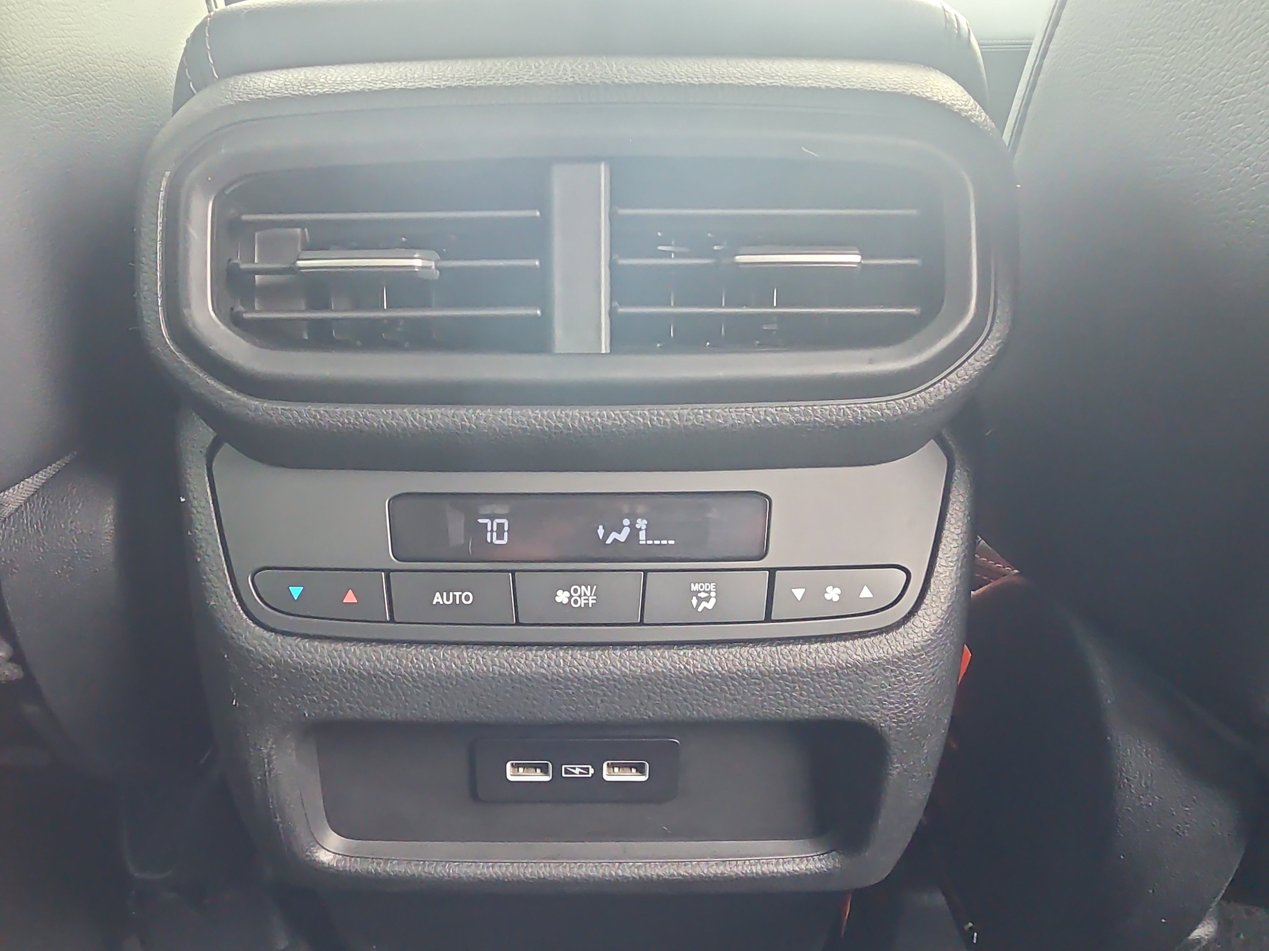 Used 2023 Honda Pilot EX-L image 16