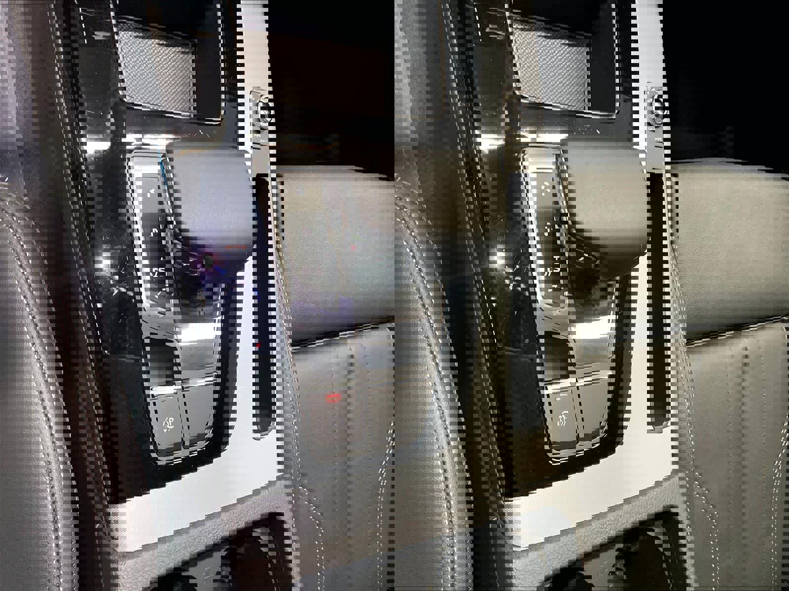 Used 2025 Audi Q5 2.0T Premium w/ Convenience Plus Package image 19