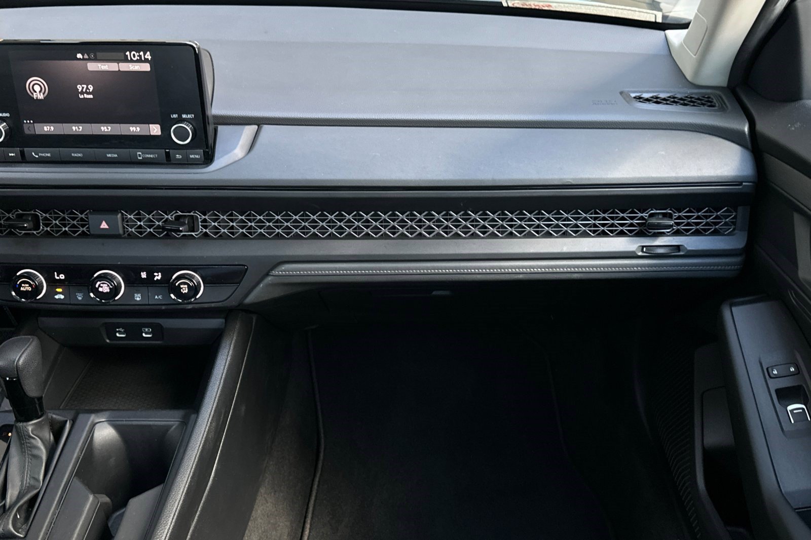 Used 2024 Honda Accord LX image 28