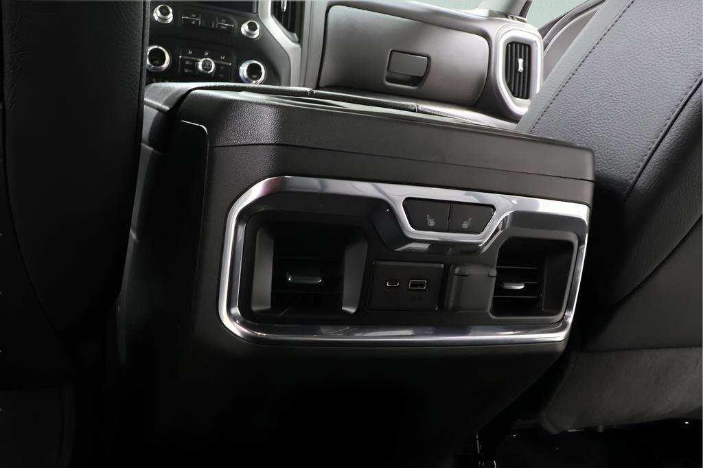 Used 2023 GMC Sierra 2500 Denali w/ Denali Ultimate Package image 26