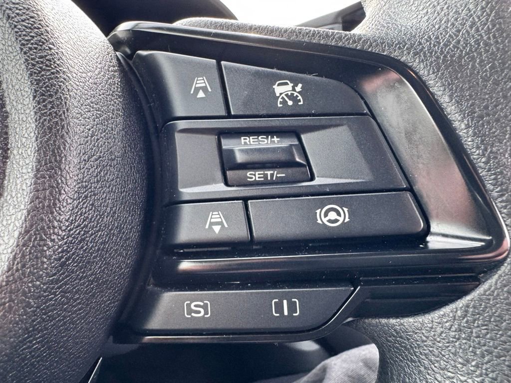Used 2024 Subaru Crosstrek 2.0i Premium image 18
